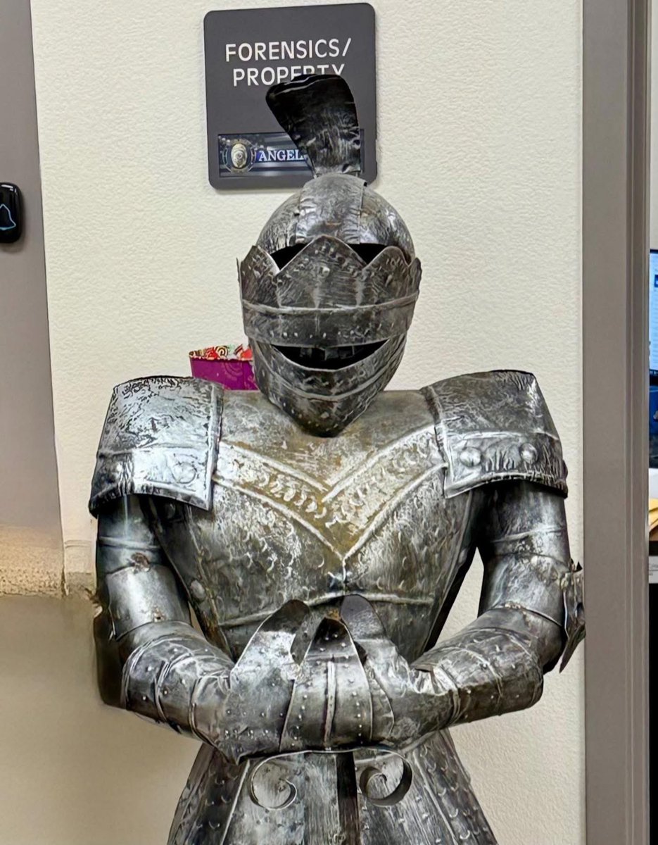 Moore Police Dept. (@moorepolice) on Twitter photo ⚔️🏰 Happy Friday, Moore! 🏰⚔️
No dragons spotted in our jurisdiction today… just traffic violators. 🚦
Our knight in shining armor has retired to his quarters. Turns out he just wanted to joust anyone who cut him off in traffic. 🐉😂 #knightshift #moorestrong #ourhero ⚔️🏰 Happy Friday, Moore! 🏰⚔️
No dragons spotted in our jurisdiction today… just traffic violators. 🚦
Our knight in shining armor has retired to his quarters. Turns out he just wanted to joust anyone who cut him off in traffic. 🐉😂 #knightshift #moorestrong #ourhero