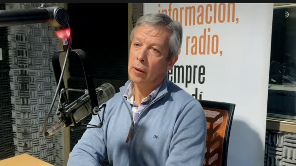 AHORA | Secretario Nacional de Deporte Alejandro Pereda en #InformativoSarandi con <a href="/dcastro65/">Daniel Castro</a> y <a href="/yulianacartag/">Yuliana Cartagena</a> 

youtube.com/live/7ZTHUK-Yp…