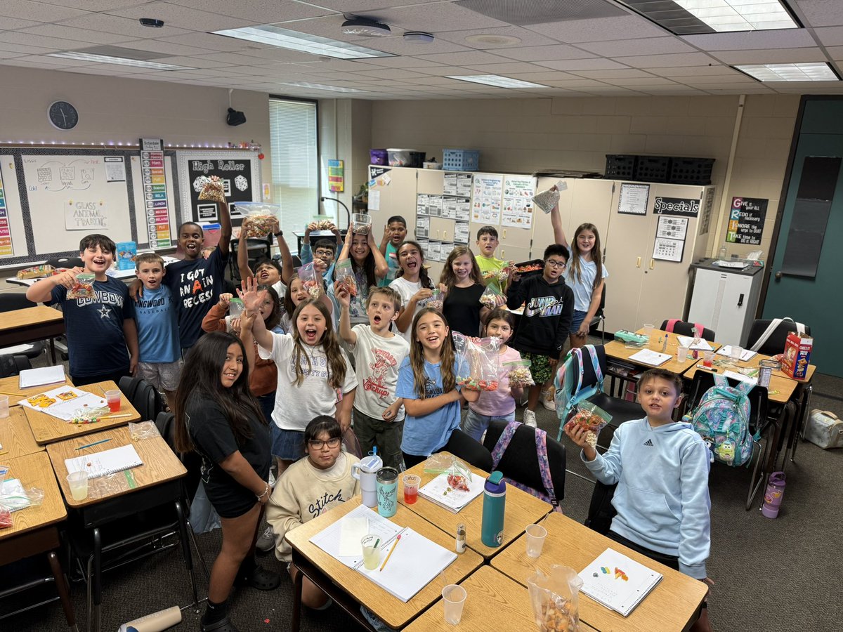 HHE 5th Grade Roadrunners enjoyed creating mixtures and solutions to devour in  Science class!  Lab supplies to measure our substances were funded by a grant from the amazing Humble ISD Education Foundation.😊🩷
<a href="/HumbleISD_HHE/">Hidden Hollow Elementary</a> 
<a href="/HumbleISD_FDN/">HumbleISD Foundation</a> 
<a href="/Humble_Science/">Humble ISD Elementary Science</a>
<a href="/hheptakingwood/">Hidden Hollow PTA</a>