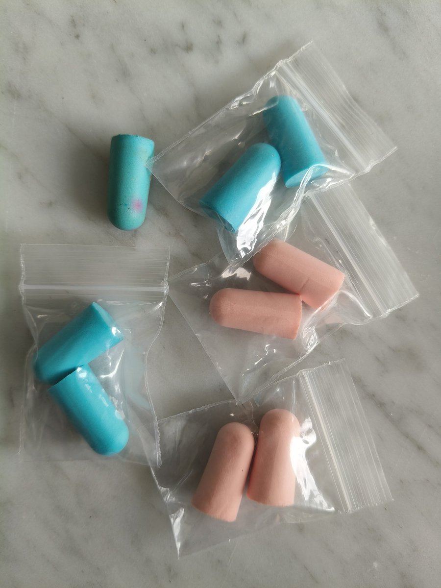 MeowNarak's tweet image. #ของหายได้คืน 

#EarPlug