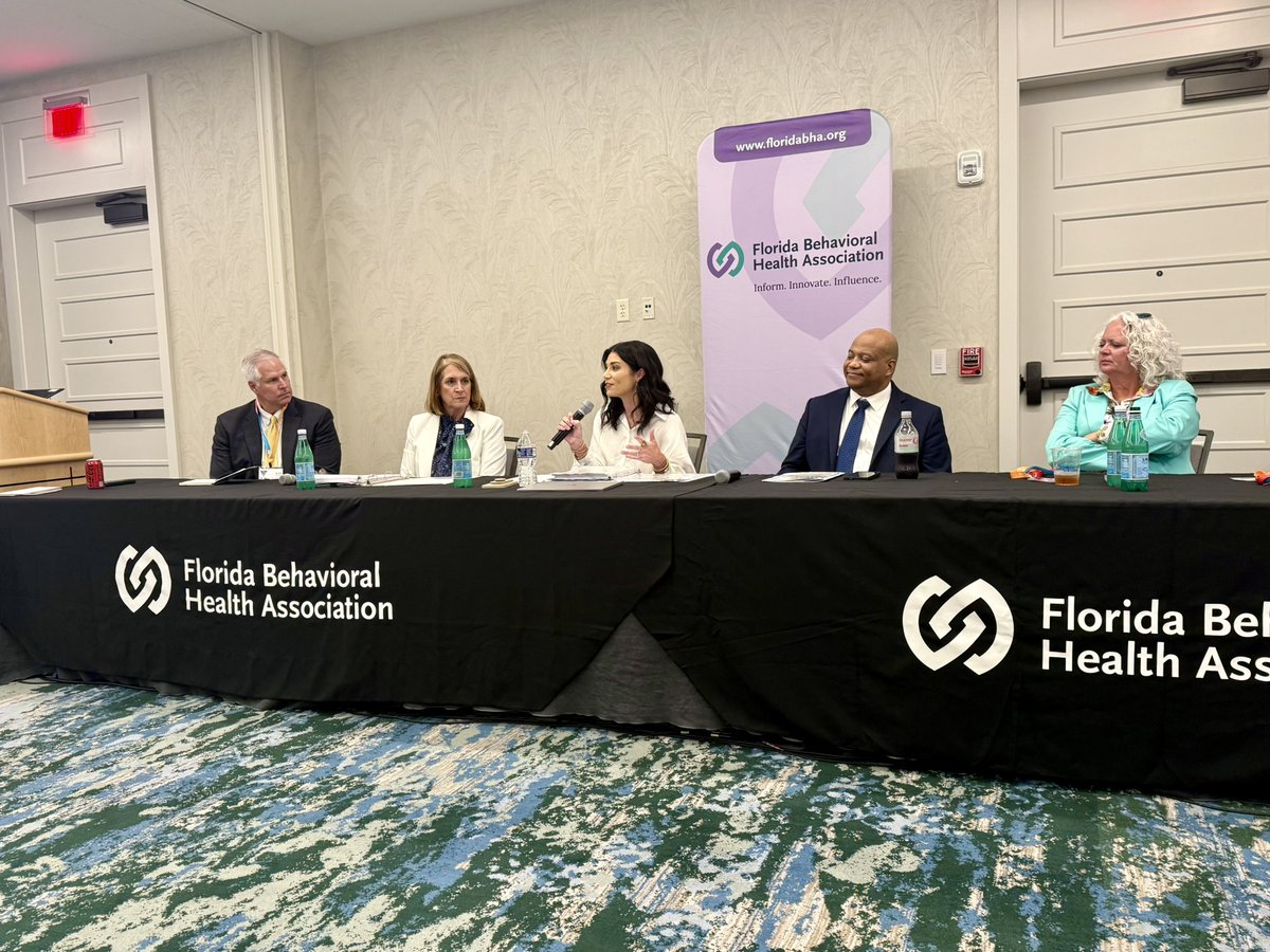 MyFLFamilies's tweet photo. Last week, DCF Secretary @HatchFL connected with leaders and partners, Healthy Families Florida, @Floridabha__ , @FJJAssociation, who each uniquely support the principles of preserving childhoods and supporting caregivers. https://t.co/p73YgcEKhH