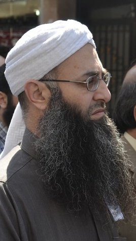 نعم إن دوافع الظلم على الشيخ احمد الأسير تفسر ما معنى أن الشيخ أحمد (رمز مظلومية اهل السنة) بلبنان والذين يشاركون بظلمه كثر للأسف