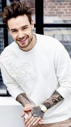 Buon compleanno Liam, oggi sono 32, che tutti i nostri pensieri e auguri possano raggiungerti e tenerti compagnia, ovunque tu sia ❤️