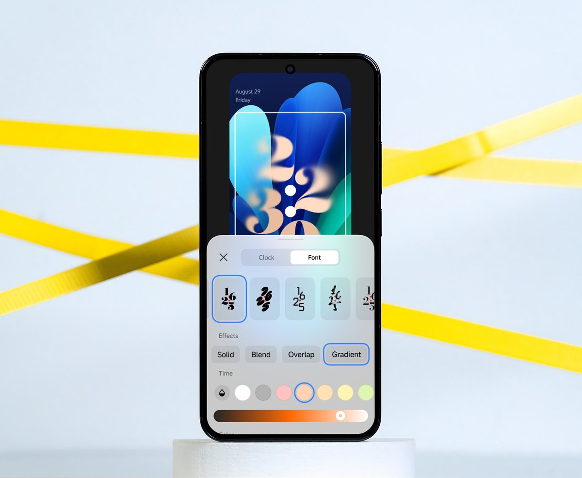 iRaj_r's tweet image. In HyperOS 3.0, the lock screen clock offers four font effects: Solid, Blend, Overlap, and Gradient. #HyperOS3