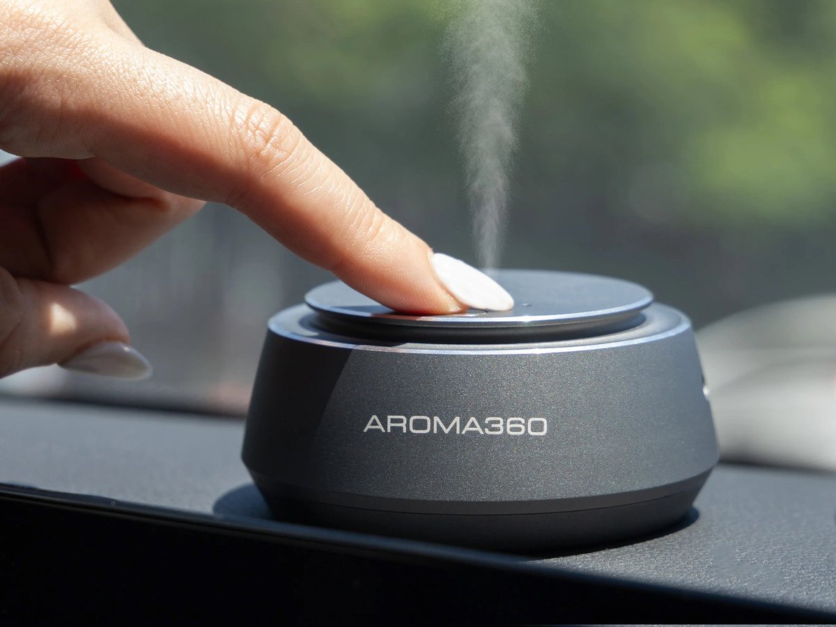 Techigar's tweet image. Car smell like gasoline, farts or mildew? Just want it to smell warm and inviting when you get in?

Aroma360&apos;s Smart Car Diffuser is what you need. 5 modes. Lots of scents. Easy to use. Automated.

techigar.com/the-aroma360-s…

#scents #diffusers #auto #cars #smellnice