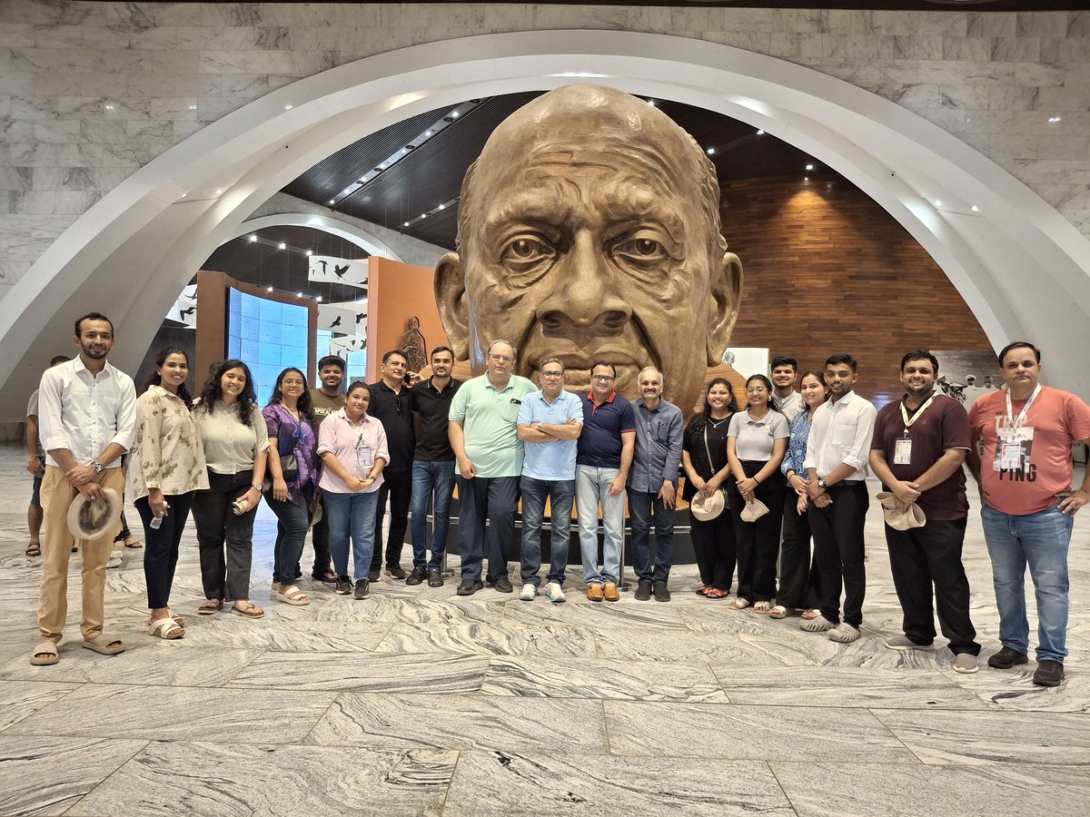 Great feeling to be at #SOU #kevadia for #Maxillofacial <a href="/aomsiOfficial/">AOMSI (Asso. Oral & Maxillofacial Surgeons India)</a> state #conference Well maintained &amp; organised. Needs more direct #trains <a href="/RailMinIndia/">Ministry of Railways</a> Request <a href="/PMOIndia/">PMO India</a> to build good #Convention centre.