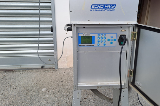 🔴#Incendio divampato ieri sera #28agosto a #Napoli-area di via Ferrante Imparato. 
In corso monitoraggio diossine. 
🔎arpacampania.it/-/incendio-nap… 

(immagine di archivio)