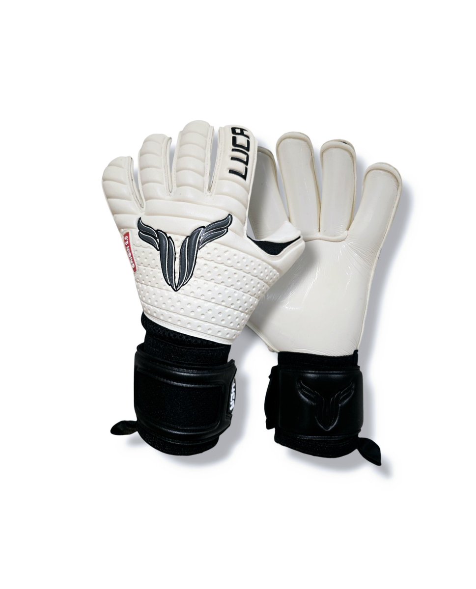 🔥 What a Glove! 🔥
Our Origin 2.0 Roll Finger gloves are available in both Junior &amp; Adult sizes and already trusted by our pros 🧤💪

✅ Pro-level grip
✅ Comfortable fit
✅ Built for serious keepers

🎯 Don’t miss out – grab yours now:

lucagoalkeeping.co.uk