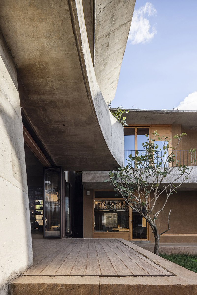archdesign281's tweet photo. No. 8 House in Shaxi 
by xiăn Architects

China https://t.co/sfsGCY0e4Z