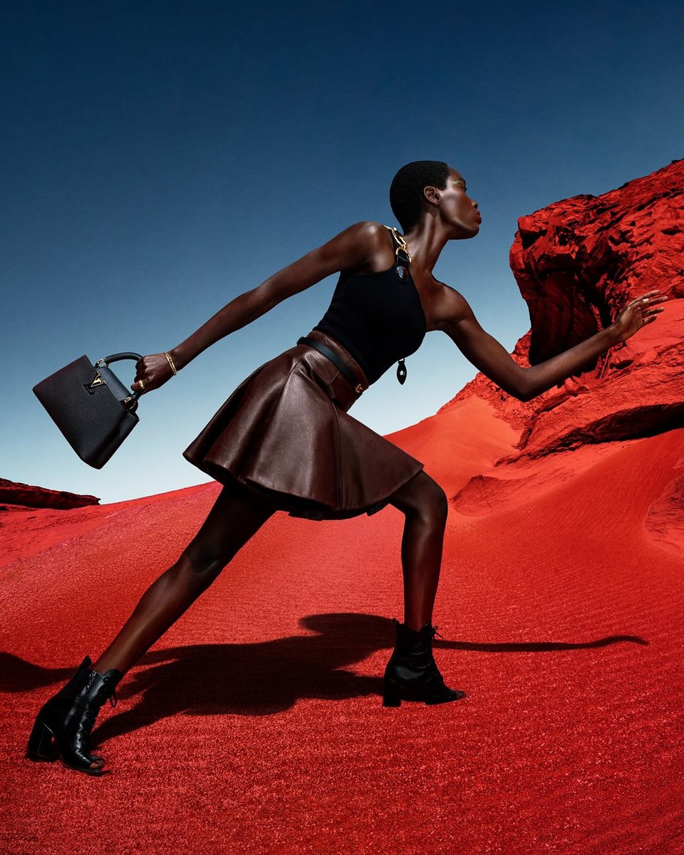 Pier59Studios's tweet image. Poise in every frame. La Beauté Louis Vuitton came to life through Virtual Production at PIER59 Studios, where elegance met total creative control.

#LVBeauty #VirtualProduction #PIER59Studios @LouisVuitton @patmcgrathreal
