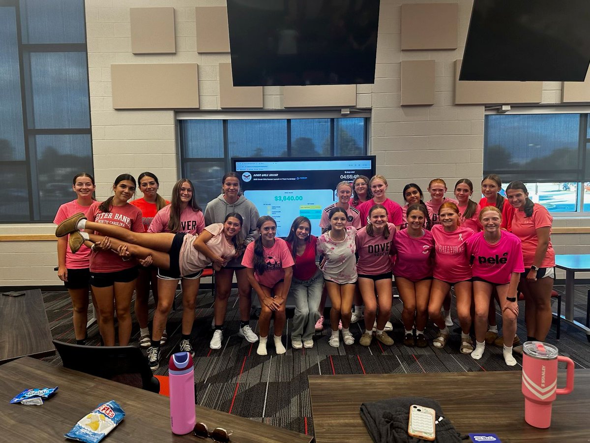 LeadingEdgeRay's tweet image. ⚽In just one hour with Dover Girls Soccer, the team raised $3,640! 👏 Let’s help them keep the momentum going. Please consider donating at the link below to support these athletes! 🙌 

app.launchfundraising.com/FundraiserHome…
