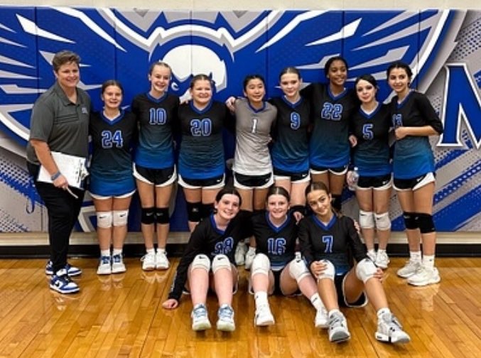 8B Lady Eagles 🦅🏐 volleyball 1-0. It was a FUN night and this will be an exciting season!  It was a winning night for 5 out of 6 of our teams!
<a href="/MPJHEagles/">Memorial Parkway JH</a>  <a href="/taylor_vball/">Taylor Volleyball</a>