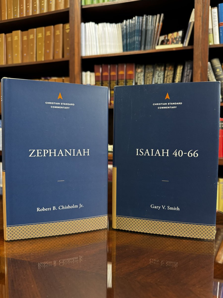 🚨Book Giveaway🚨

I’m giving away 𝙥𝙧𝙚-𝙧𝙚𝙡𝙚𝙖𝙨𝙚 copies of our two newest CSC commentaries! Follow and RT to enter. Tag a friend for an extra entry. 

Winner announced 9/8