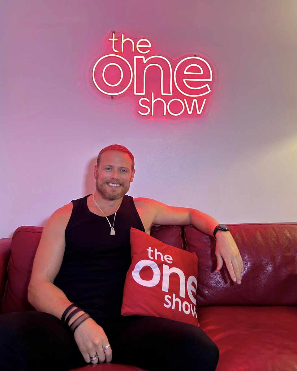 Outlander's Sam Heughan is chatting about treading the boards as Macbeth!

Live at 7pm 👉 bit.ly/45Y4C0G