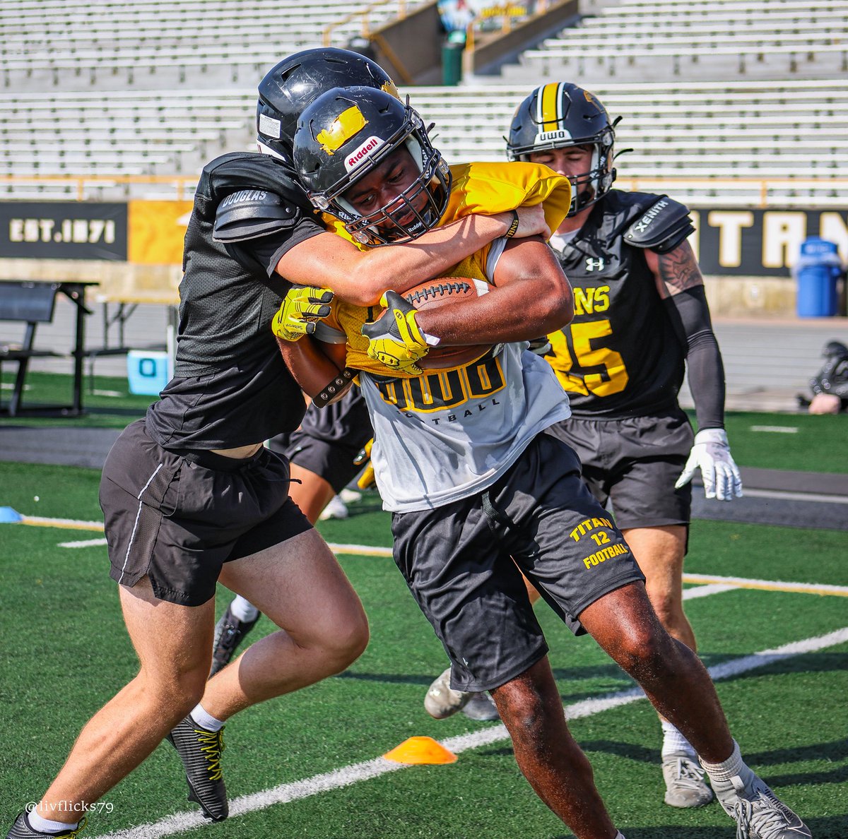 UWOFootball's tweet image. the 𝙛𝙞𝙣𝙖𝙡 day.

#O2HVE6AS | #NOW