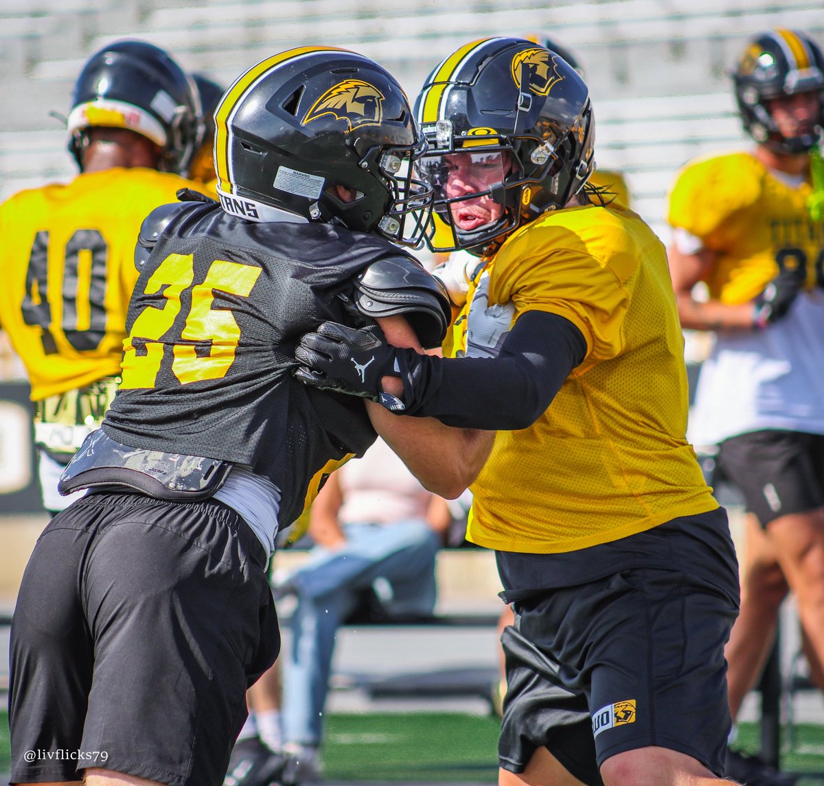 UWOFootball's tweet image. the 𝙛𝙞𝙣𝙖𝙡 day.

#O2HVE6AS | #NOW