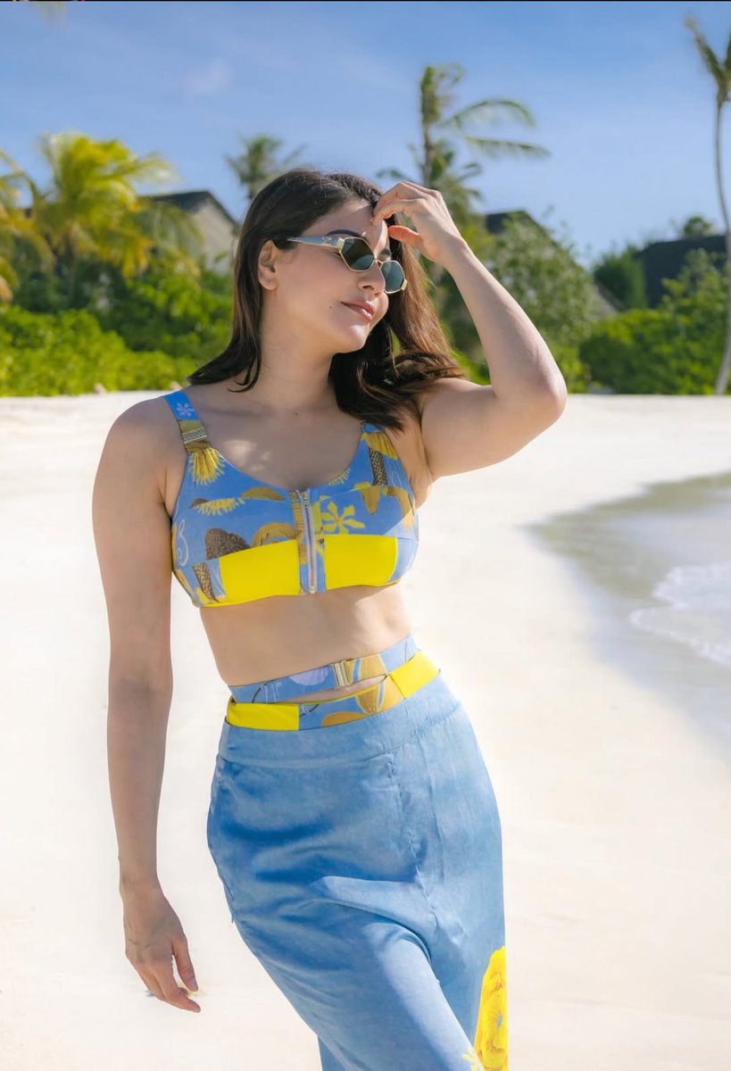 athaduuuu's tweet photo. kajal is/was the hottest heroine ever https://t.co/mdwOqdaFWk