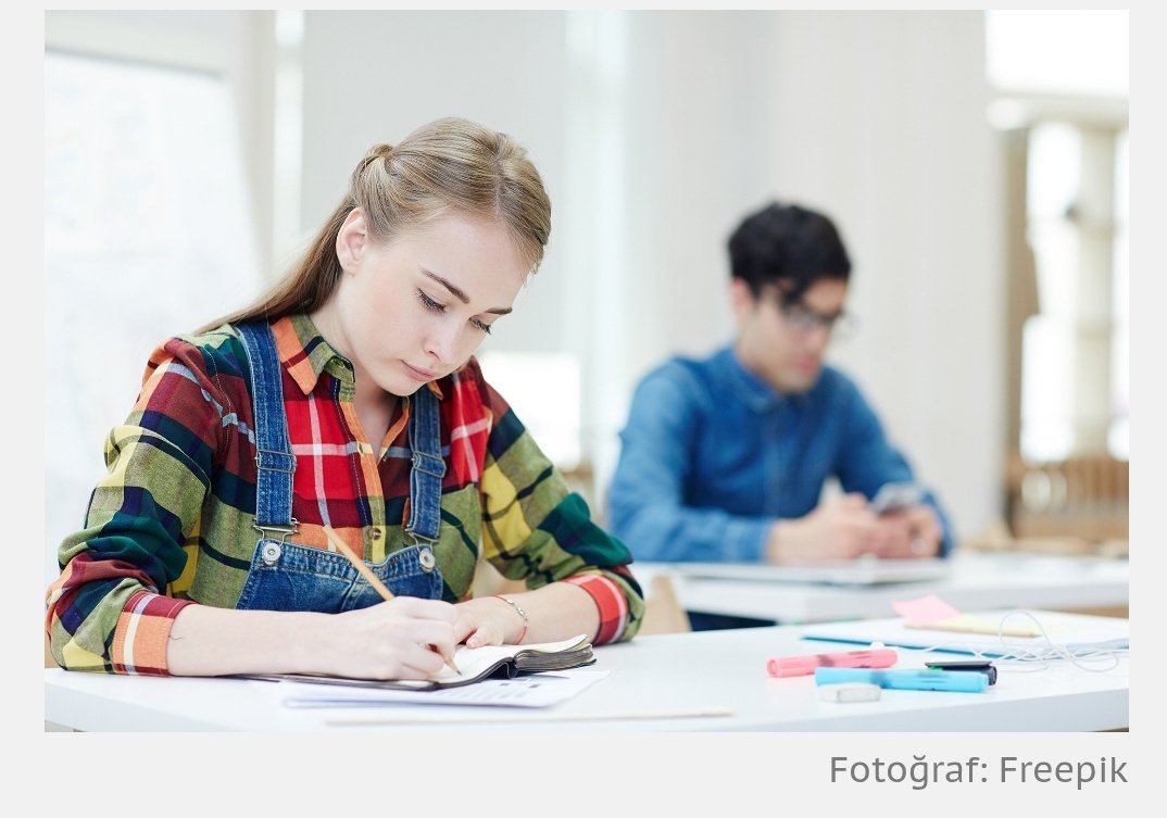 🟣 #EŞİK, Milli Eğitim Bakanlığı’nın kız ortaokulu uygulamasının karma eğitimi fiilen sona erdirdiğini belirterek, laiklik ve eşitlik ilkelerine açıkça aykırı olduğunu vurguladı. evrensel.net/haber/567722/e…