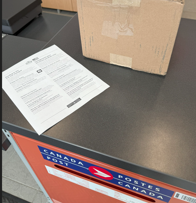 CryptoJar_Net's tweet image. So @canadapostcorp, this is the process now? For US duties I get a paper, a “blame Trump,” and a “good luck”?

Basically, go home and figure it out
#canadapost #tariffs #duties