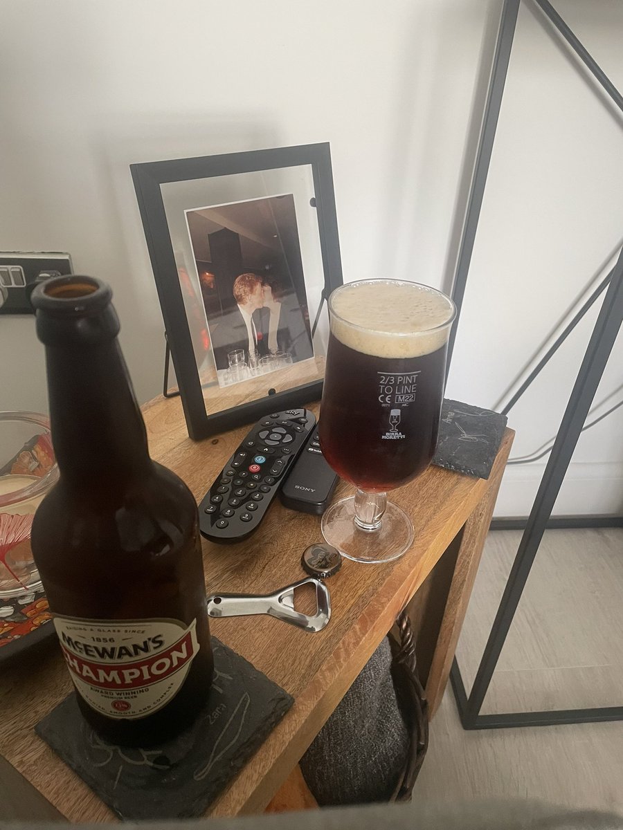 After the dissapointment of last nights result let's see if this beer can cheer me up a bit GGTTH 💚