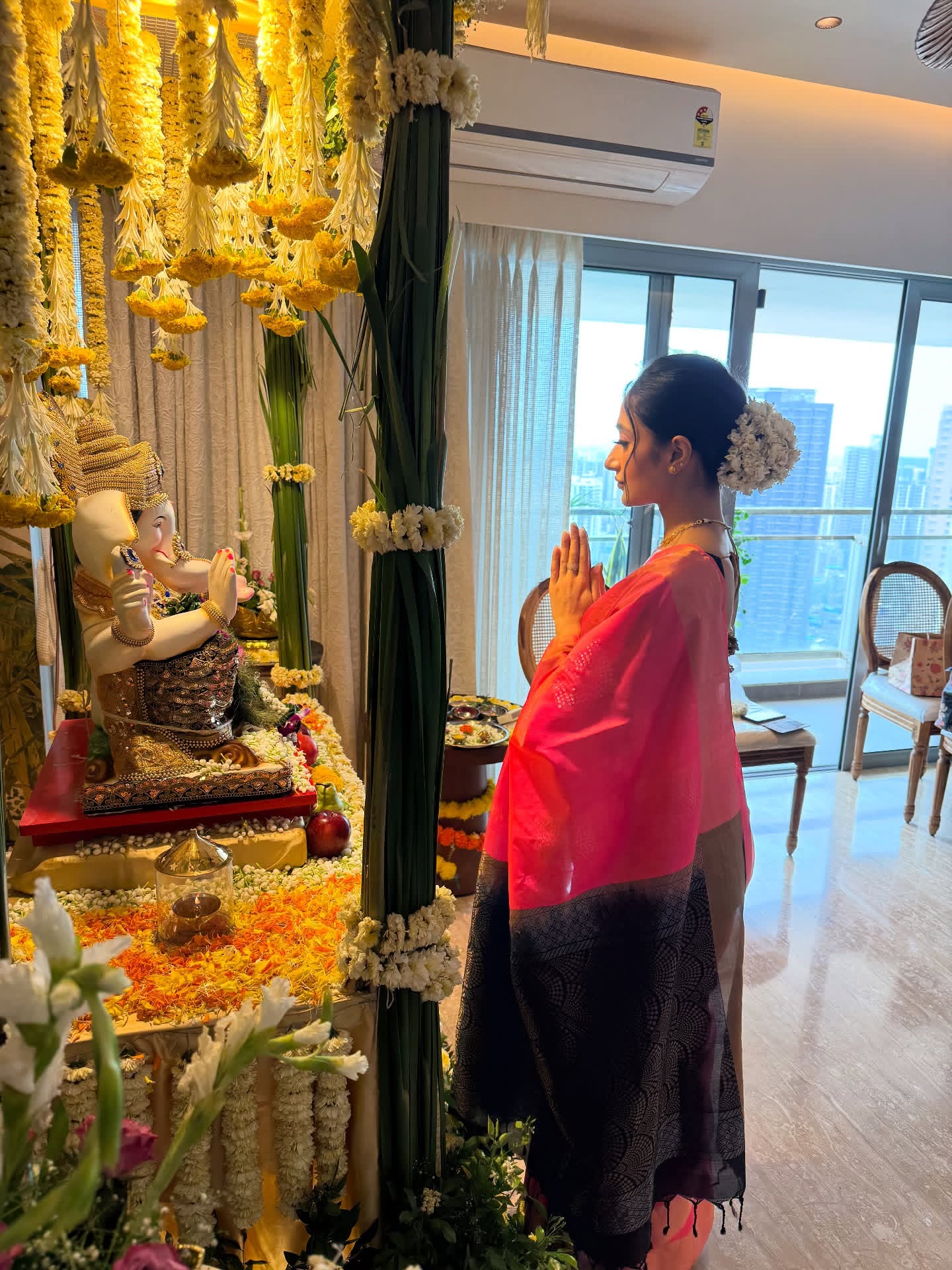 GziZO-vbkAE7AqY?format=jpg&name=large