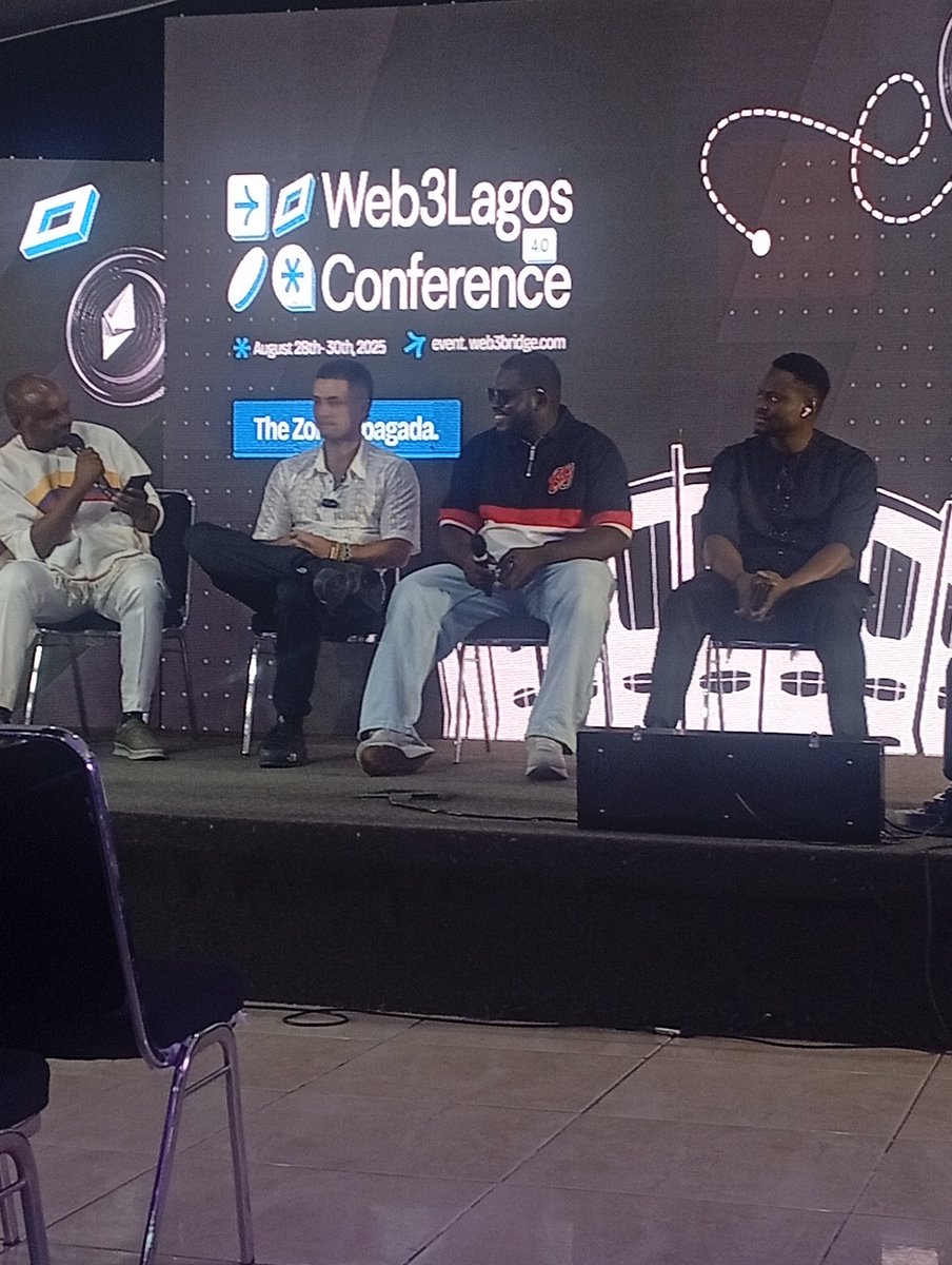 Alaka_ibr's tweet image. Have done is better than none
DAY 2 @Web3LagosCon actually I learnt alot about AI changing my mindset that AI can&apos;t collect my job either wise just to optimise it and I still learn from the pannel where @SantiagoDevRel  and others share there experience 

#web3lagoscon2025 #W3LC
