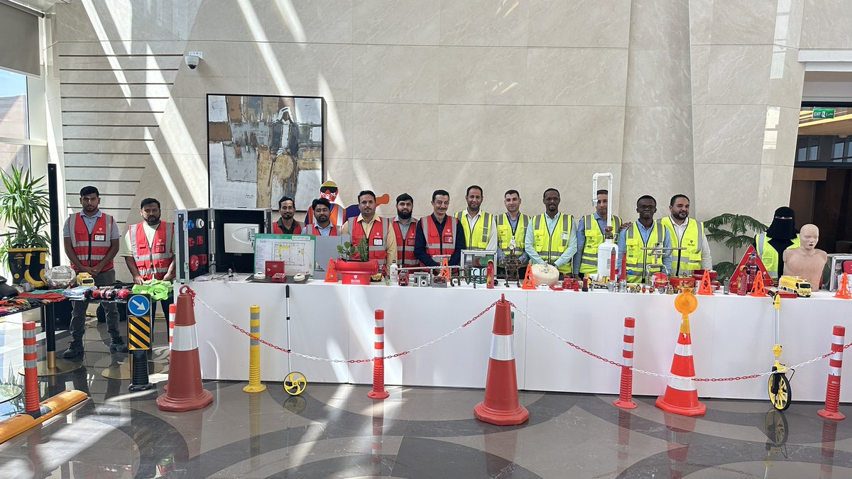 فريق مجموعة شركات كراش 
لتنظيم 
وإدارة 
وتنسيق 
وبناء
وتصميم 
وتقييم
والإشراف

المعارض والمؤتمرات والندوات وورش العمل
#معارض
#مؤتمرات
#ندوات 
#ورش_عمل
#الدفاع_المدني
#المجلس_الوطني_للسلامه_والصحه_المهنيه 

ملاحظه :ننفذ المعارض التوعوية  للأطفآل كذلك