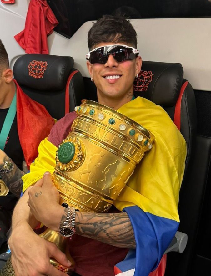 Welcome to the Arsenal, Piero Hincapié!