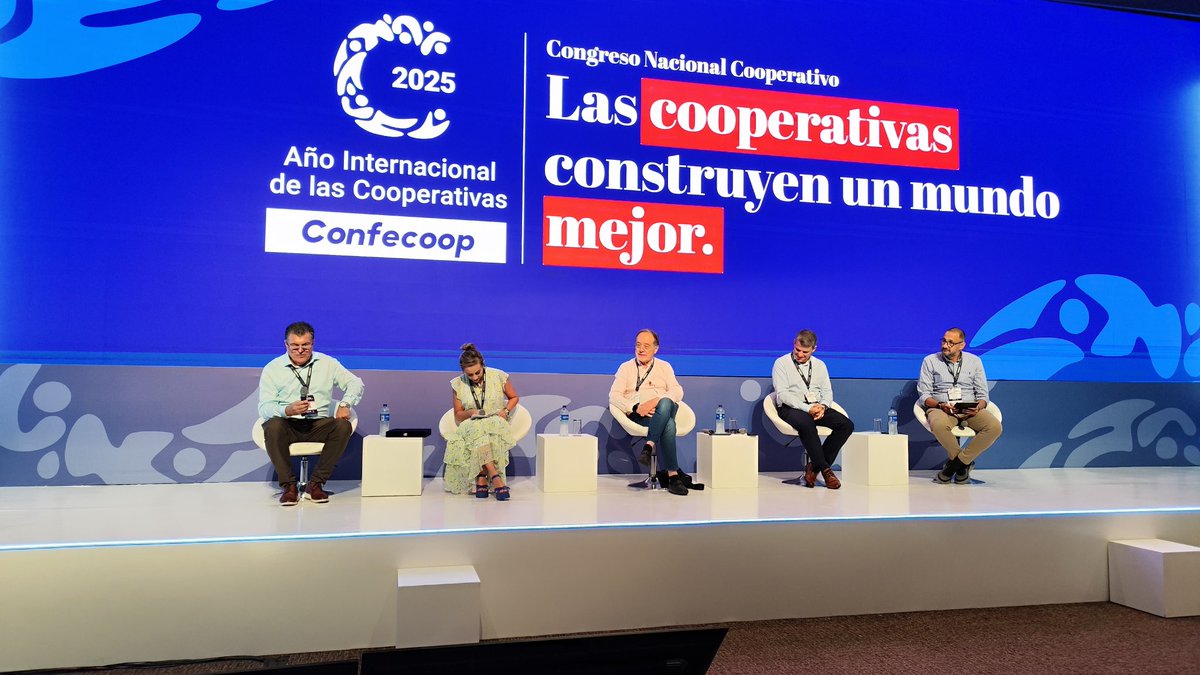 Inicia el panel "Visibilizar el cooperativismo como un modelo empresarial sostenible" <a href="/Dimayor/">DIMAYOR</a> <a href="/LosOlivos_Col/">Los Olivos</a> <a href="/SegurosEquidad/">La Equidad Seguros</a> <a href="/Grupo_Coomeva/">grupo_coomeva</a> #coopidrogas