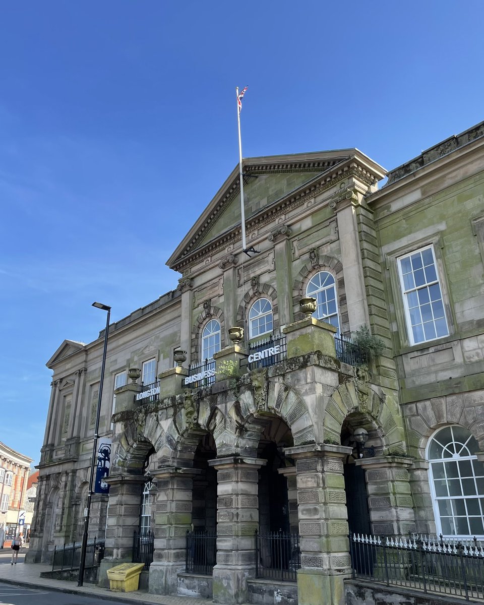Launch It (@launchit_uk) on Twitter photo Stoke-on-Trent entrepreneurs (18–30), this is your sign to launch & grow your biz with free expert support, subsidised workspace & a thriving startup community at Launch It! 🙌🏽
🔗 launchit.org.uk/stoke-on-trent
📩 gemma@launchit.org.uk
<a href="/SoTCityCouncil/">Stoke-on-Trent CC</a>
#launchitstoke #stokeontrent Stoke-on-Trent entrepreneurs (18–30), this is your sign to launch & grow your biz with free expert support, subsidised workspace & a thriving startup community at Launch It! 🙌🏽
🔗 launchit.org.uk/stoke-on-trent
📩 gemma@launchit.org.uk
<a href="/SoTCityCouncil/">Stoke-on-Trent CC</a>
#launchitstoke #stokeontrent