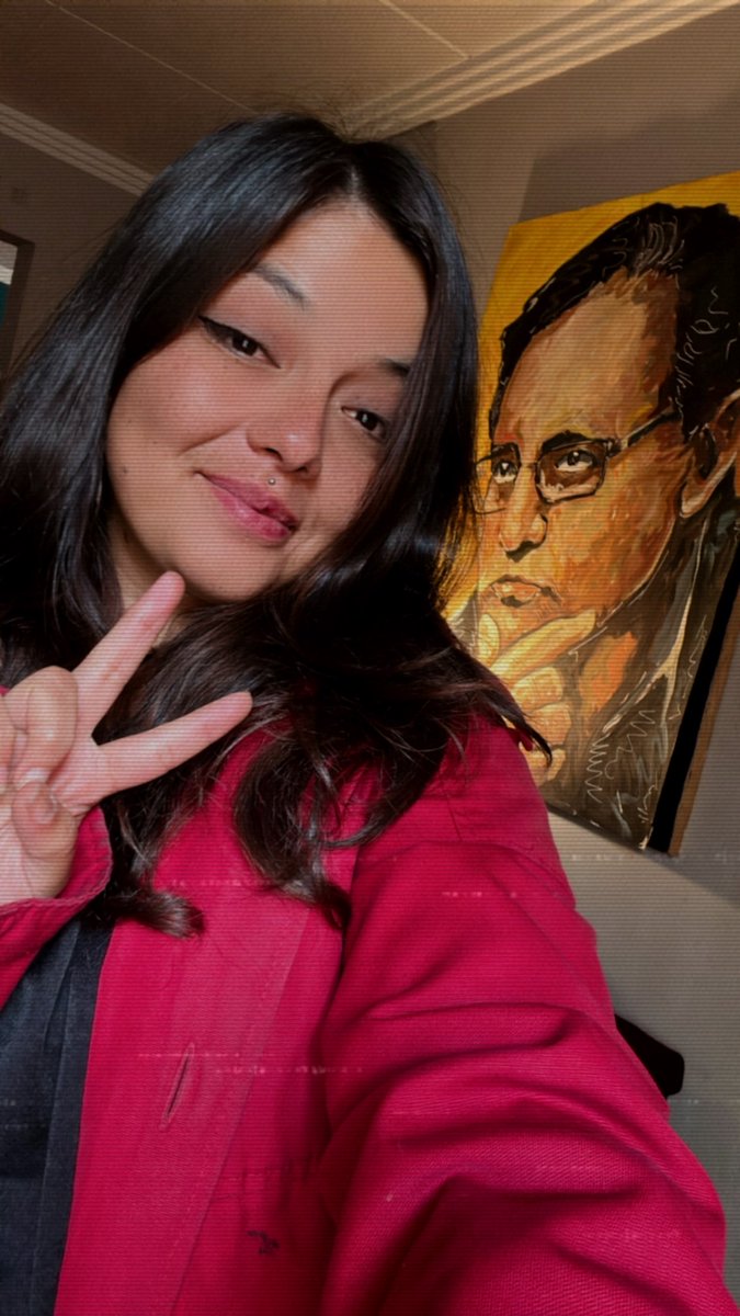 Nunca te fuiste 
En cada valentía
Fernando vive 

Gracias papito amado 
#FernandoVIVE #haiku