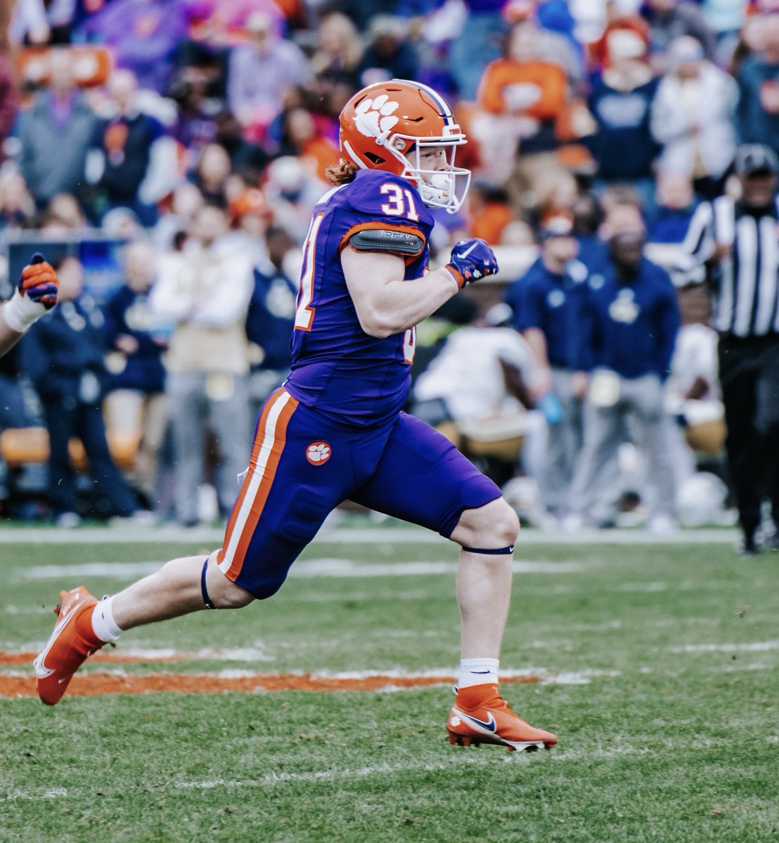 With LSU opening the college football season against Clemson, we are reminded of Episcopal’s Tristen Rigby ’21.  Through hard work, Tristen made his football dreams come true. Read more about this former Clemson Scout Team Player of the Year: ow.ly/aUhI50WNxCK