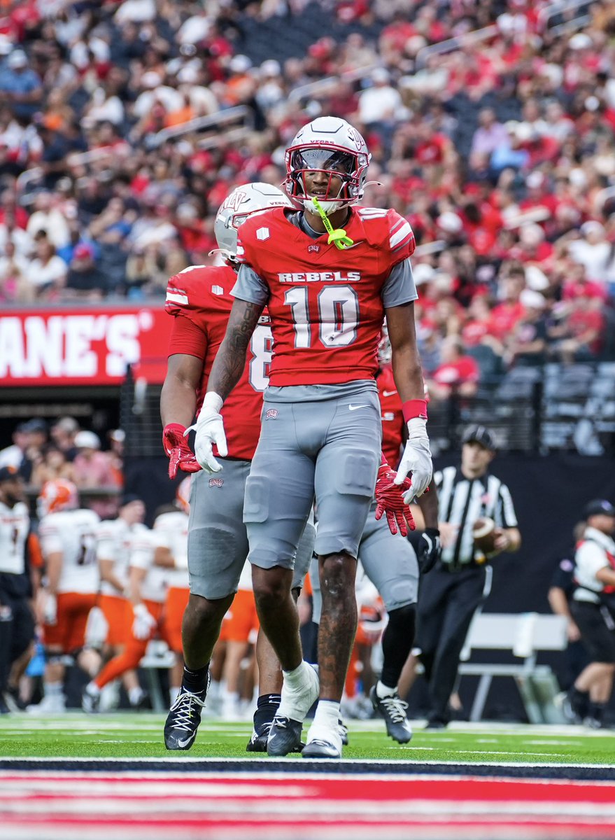 Game 2 ready! #UNLVfb <a href="/unlvfootball/">UNLV Football</a>