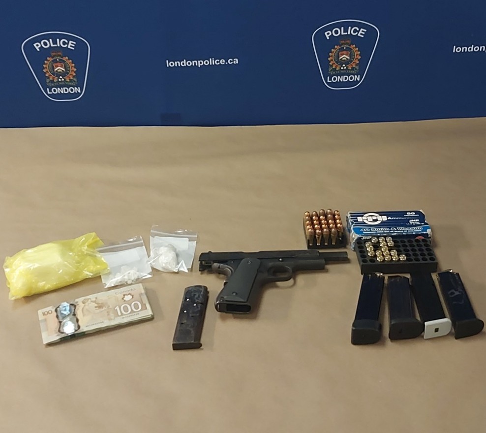LOADED GUN, CASH AND DRUGS SEIZED 
London man and woman arrested

LONDON, ON (August 29, 2025) – Charges have been laid after a firearms investigation in the east end of city.

Read the full release here: londonpolice.ca/en/news/loaded… #ldnont