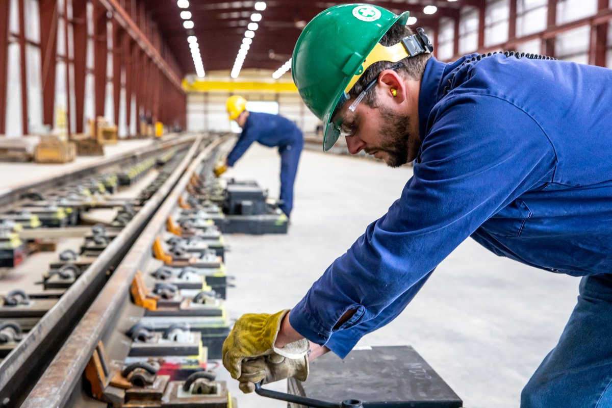 Progress Rail tweet media