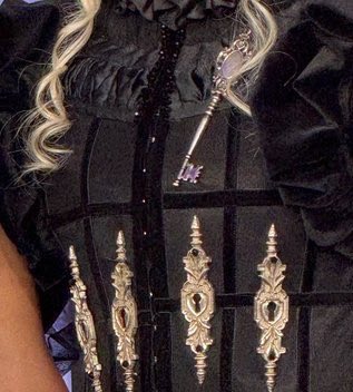 One key and four locks… what is she trying to tell us? 

🗝️ The dead dance 
🗝️ Kill for love 
🗝️ Can’t stop the high 
🗝️ ???