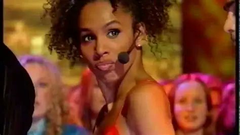 27 years later and I'm still no closer to knowing what the fuck she's gonna look like with a chimney on her. Anyone? 
#TOTP