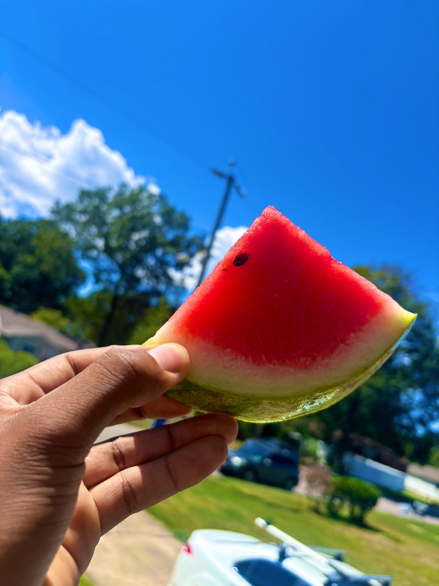 MannyPaper's tweet image. Its a good day #watermelon