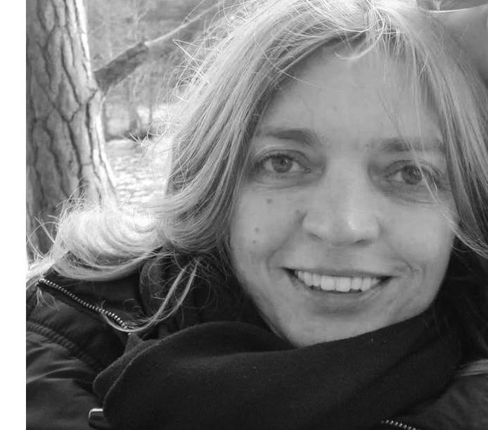 Alemania en Colombia (@embalemaniacol) on Twitter photo Lamentamos profundamente la muerte prematura de Kerstin Malin y Peter Ptassek, quienes en años recientes lideraron y enriquecieron nuestro equipo. Acompañamos a sus familias en estos duros momentos y estamos seguros de que muchos conservarán un bello recuerdo de ambos. Lamentamos profundamente la muerte prematura de Kerstin Malin y Peter Ptassek, quienes en años recientes lideraron y enriquecieron nuestro equipo. Acompañamos a sus familias en estos duros momentos y estamos seguros de que muchos conservarán un bello recuerdo de ambos.