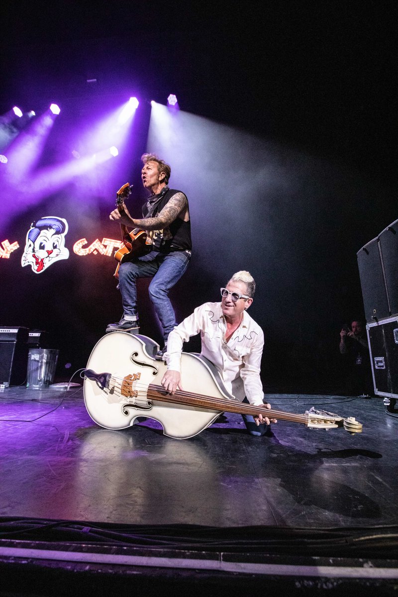 Hitchin' a ride! The Stray Cats Fall Tour '25 - Tickets available at straycats.com