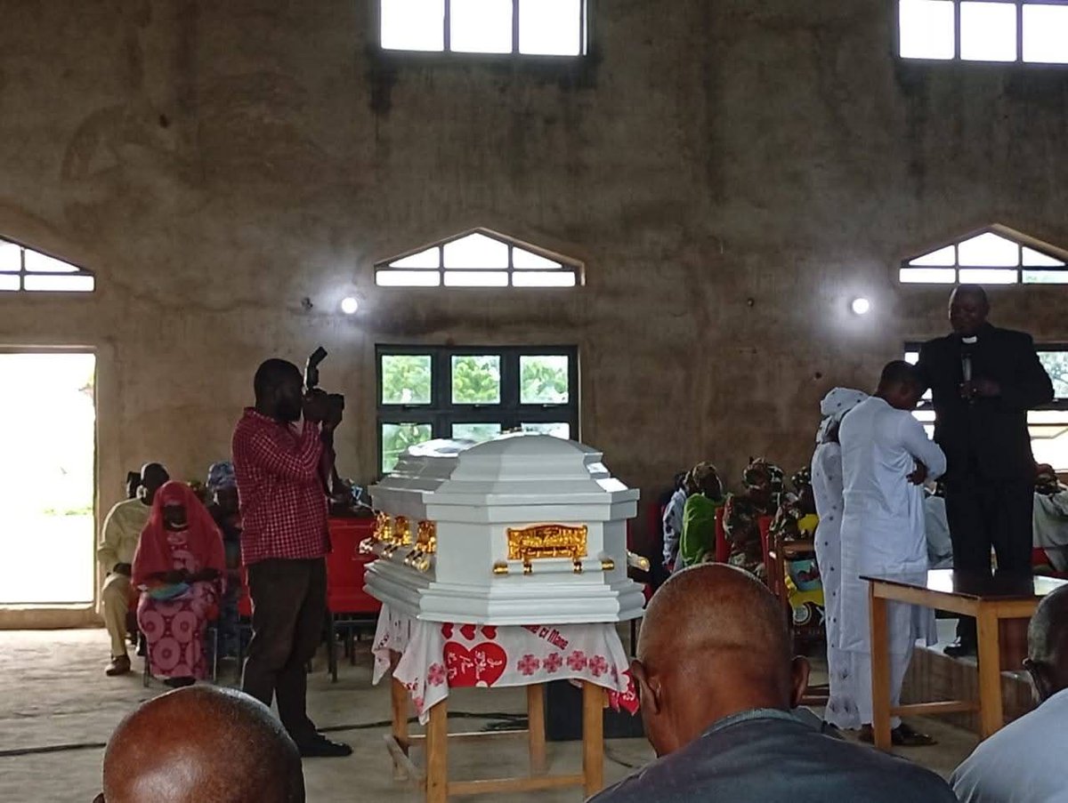 Dawa911's tweet photo. Musa said goodbye to his beloved mother today. Her greatest wish before she departed was for all children to meet at the feet of our Lord Jesus Christ. Mrs. Rebecca Dawa was not just a mother; she was a source of love and strength for all of us. https://t.co/Ypbdw751eB