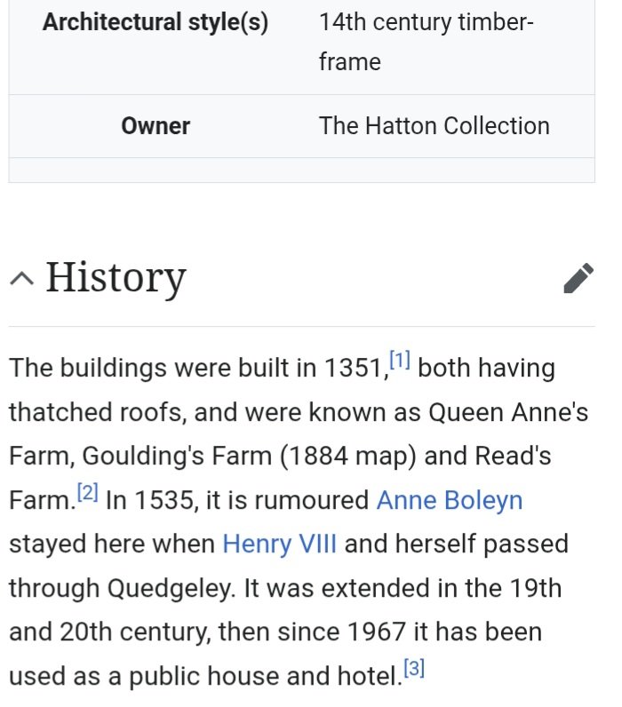 Out for a pint at one of our locals, couldn't not take a photo if the tree next to the pub, bathed in sunshine and not a cloud to be seen #TreeClub