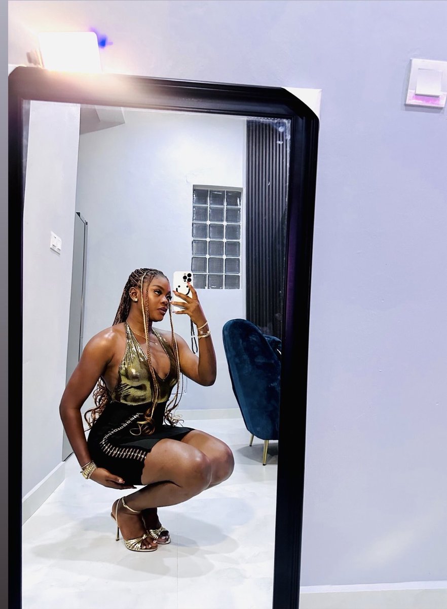 Drop your handles under this tweet if you want a shout out