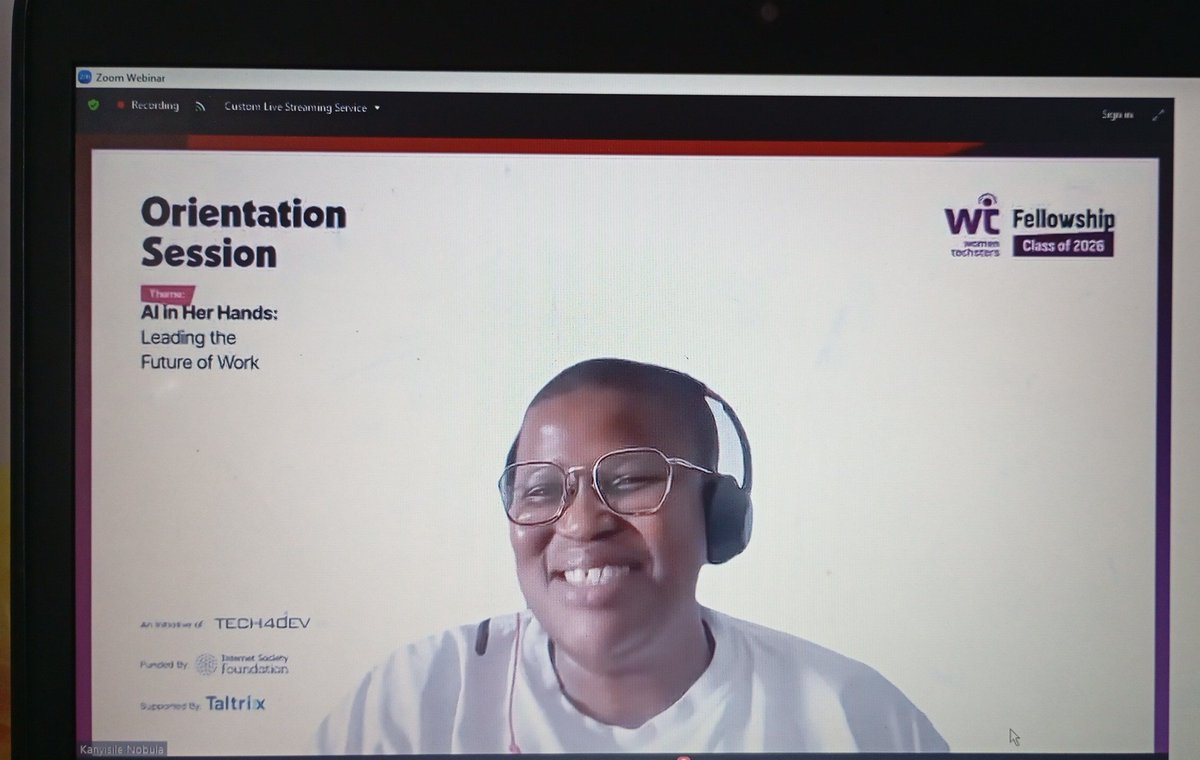 wildfl0w6r's tweet image. Day 10 of the Women Techsters Fellowship Orientation and I can’t believe it’s over.

Key takeaways I’m holding on to:
• You are your first mentor; know yourself and create a clear roadmap.
• Mentorship works when you’re intentional and nurture relationships.