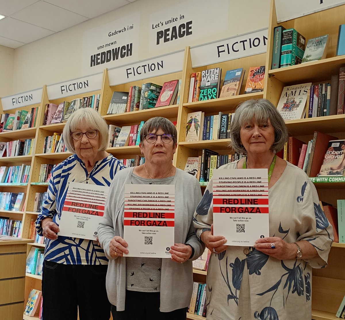 As well as having the #RedLineForGaza postcards, we also have posters for you to take away and display in your own #RedLineCymru windows. Postcards and posters both available in your local #OXFAM shop now! #StopStarvingGaza #StopArmingIsrael #LetAidIn