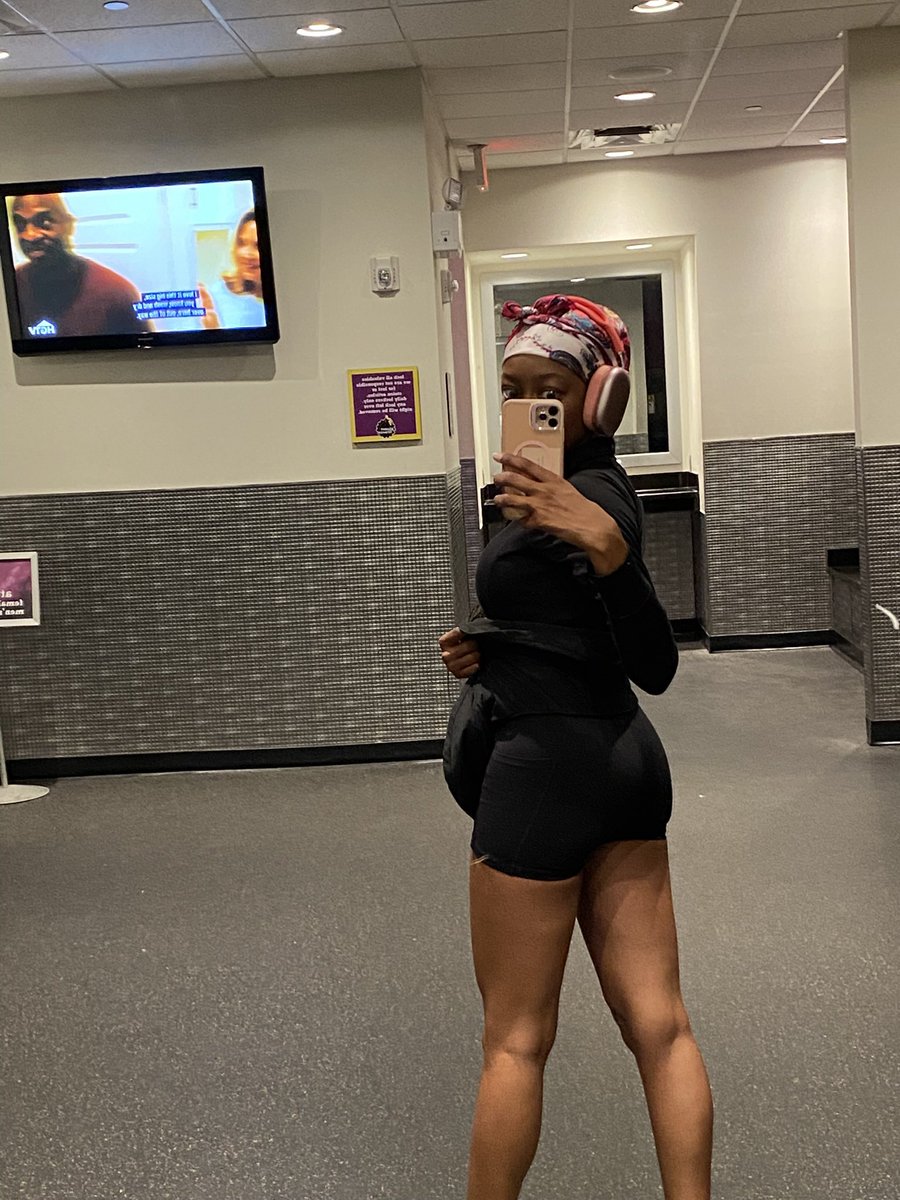 AmeliaFMTY's tweet photo. Do you like gym girls? https://t.co/Gp7Q65nbOM
