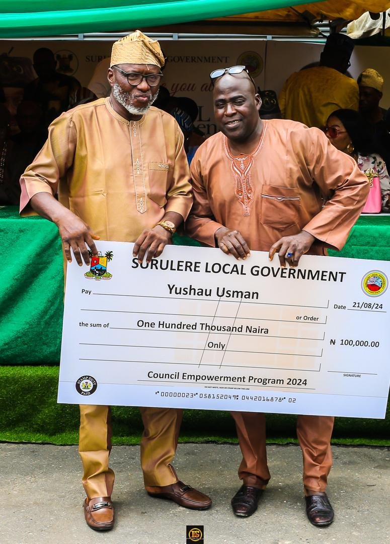 LGSurulere's tweet photo. Mega Empowerment Programme by the Bamidele Sulaiman Yusuf led Administration of Surulere Local Government......various equipments given to the good people of Surulere from freezers and items, Grinding machines, Generators, financial grants etc. https://t.co/SgkiCYV27J