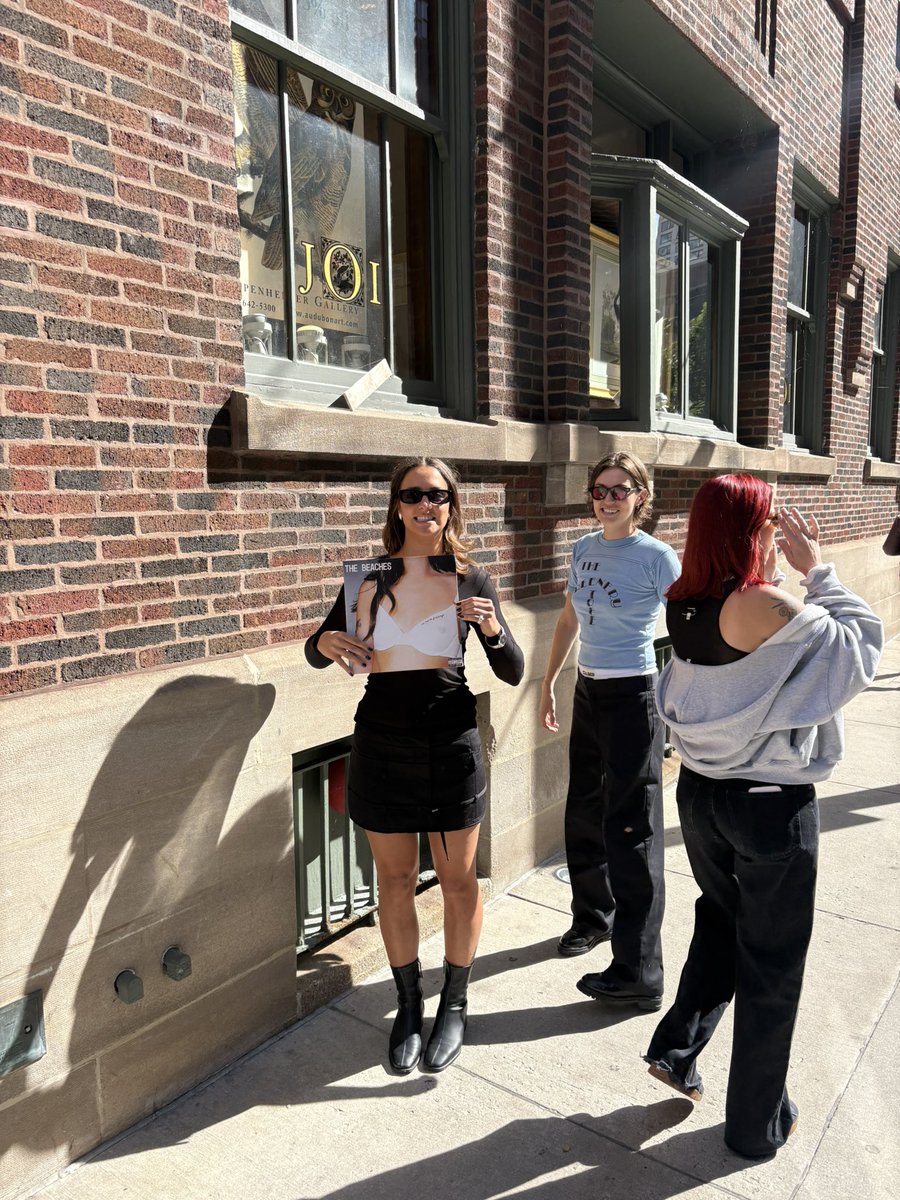 The Beaches tweet media