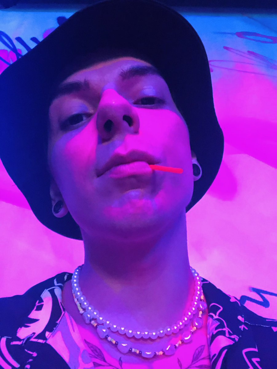 jamesrossisz's tweet photo. 🍭🍬🍭 https://t.co/MRA0U5mwql