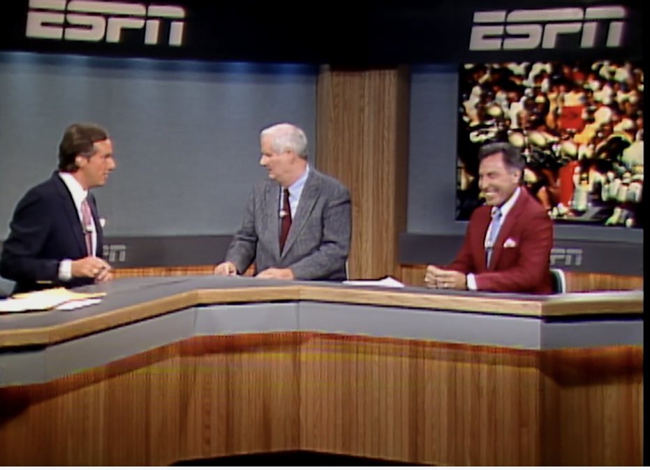 TimBrando's tweet image. A follow up to @JoshPateCFB post a while ago. A man’s body of work in whatever career he chooses is measured by many things, but endurance is imo the most precious. As a guy that met and covered Lee Corso as a CFB &amp;amp; #USFL Head Coach, and then had the opportunity to work with a…